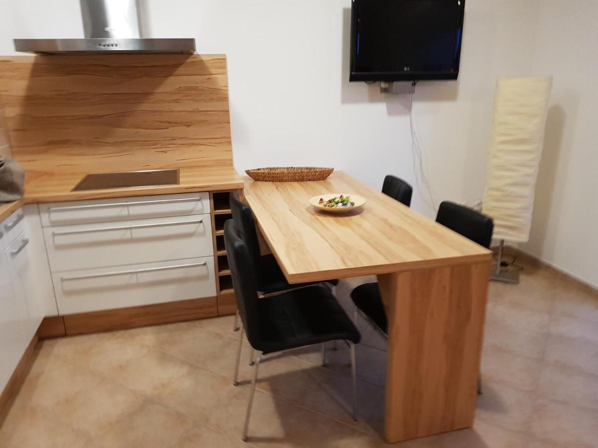 Apartman Medulin Apartment *